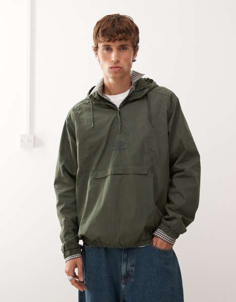 Umbro cagoule windbreaker jacket in khaki - view 1