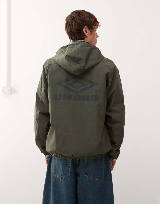 Umbro cagoule windbreaker jacket in khaki | ASOS