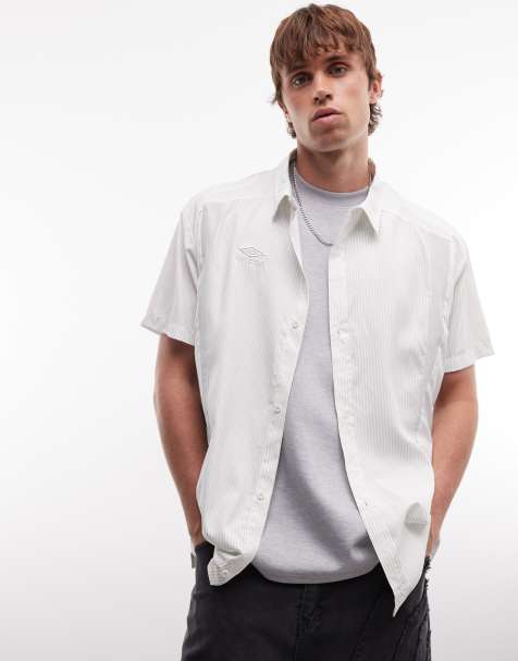 Umbro - Camicia squadrata a maniche corte bianca a righe - view 1
