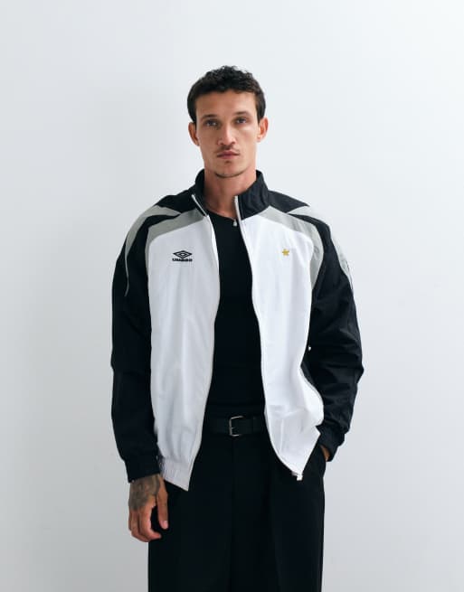 Umbro - chaqueta de chándal holgada en blanco y negro, 4 de 5