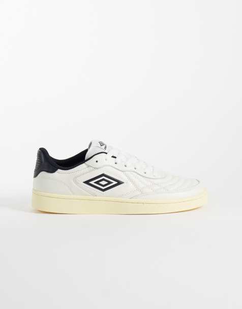Umbro Clayton buty sportowe w kolorze białym i czarnym - view 1