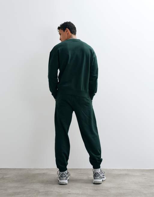 Umbro Culture trackies in green, 3 of 5