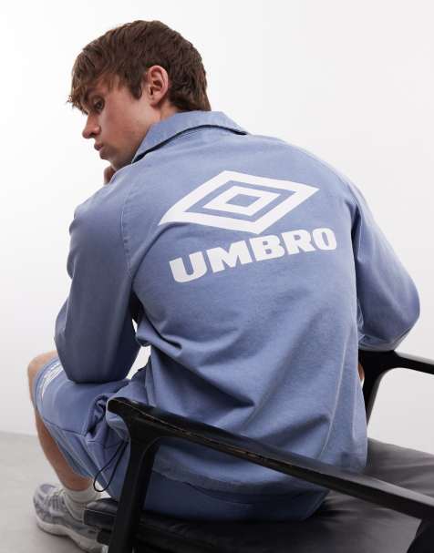 Umbro – Drill – Oberteil in verwaschenem Blau und Weiß - view 1
