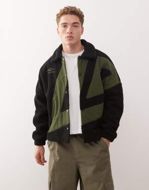 Umbro fleece coach jacket in black and green