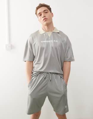 Umbro Umbro football shirt jersey t-shirt in silver