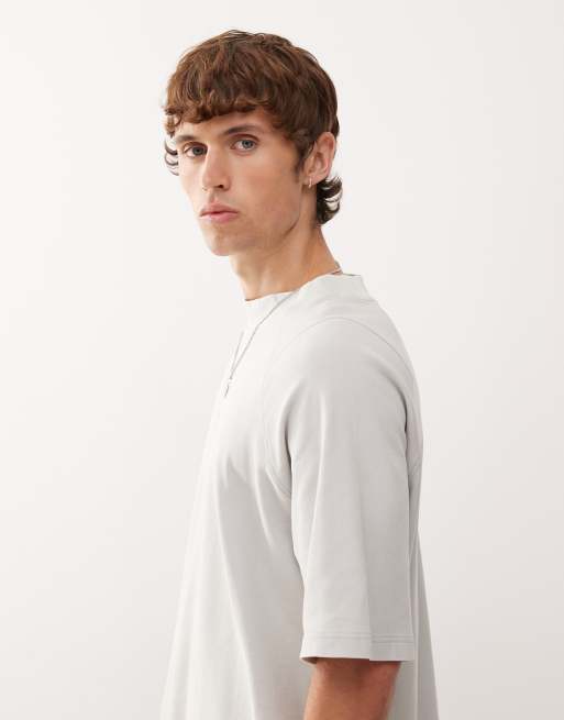 Umbro - Forvasket grå og blå T-shirt med høj hals og firkantet pasform, 3 af 5