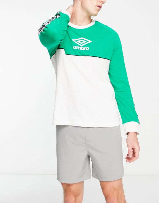 Green on sale umbro shorts