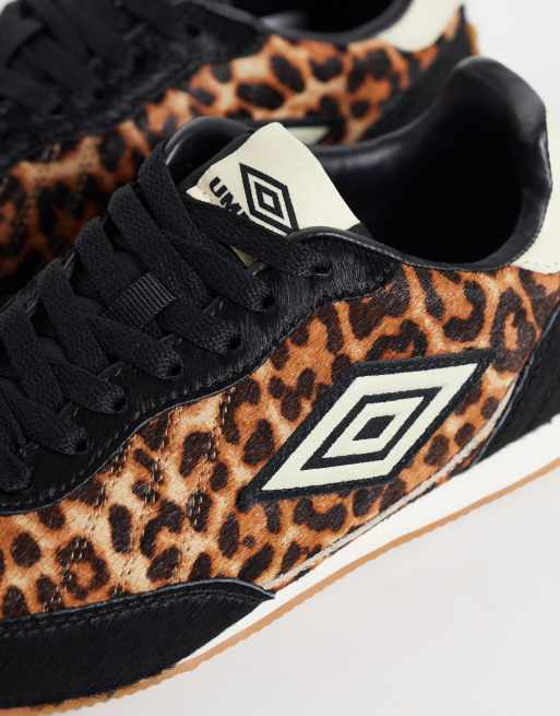 Umbro Gorton sneakers i ruskind i sort og leopardprint, 4 af 5