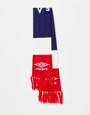 Umbro Home Turf scarf in navy and red