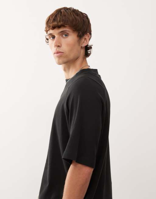 Umbro iconic boxy T-shirt in black | ASOS