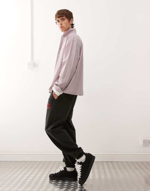 Umbro iconic jogger in black, 3 of 5