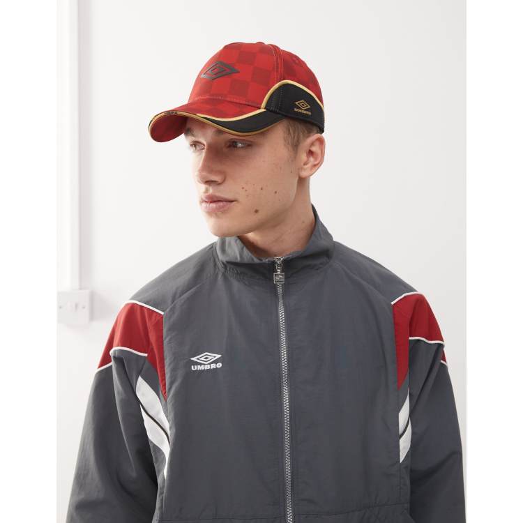 207858514-1-red?$n_750w$&wid=