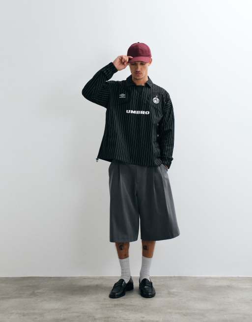 Umbro Pinstripe Drill Top in black, 4 of 5