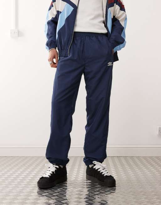 Umbro relaxed track pant in blue multi, 2 of 5