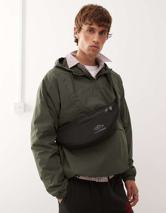 Umbro cagoule windbreaker jacket in khaki | ASOS
