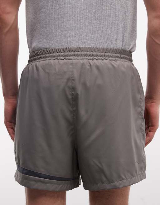 Umbro – Szare szorty piłkarskie z tkaniny, 3 z 5