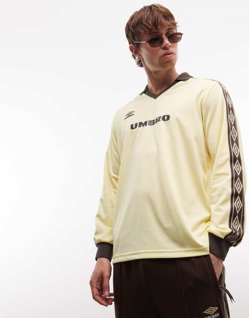 Umbro taped  jersey in beige and brown, 3 of 5