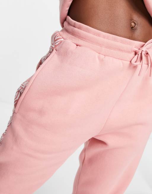 Umbro taped trackies in pink (part of a set), 3 of 4