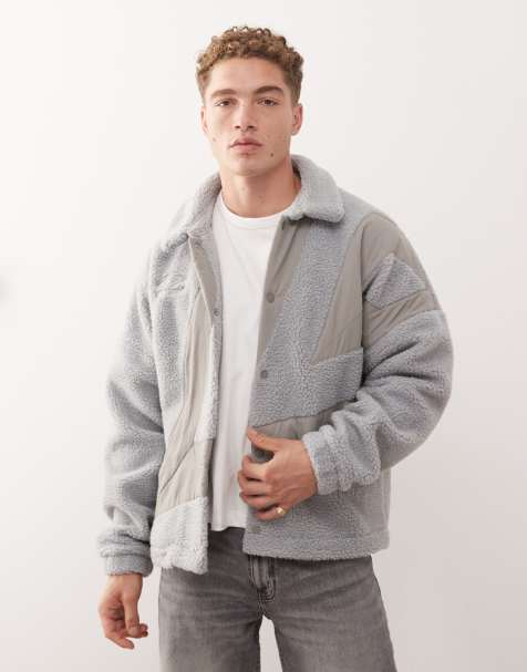 Umbro – Trainerjacke aus Fleece in Grau - view 1