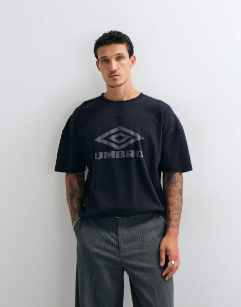 Umbro washed boxy T-shirt i sort - view 1