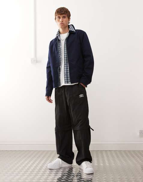 Umbro zip off loose fit joggers in black - view 1