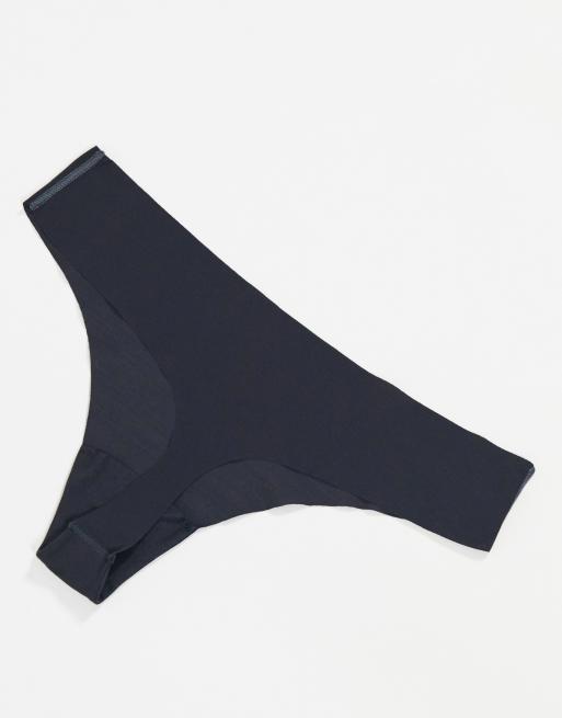 3 Pack Black Seamless Thongs