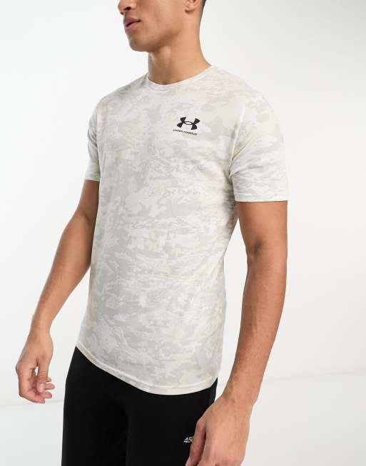 Under Armour - ABC - T-shirt met korte mouwen en camouflageprint in wit