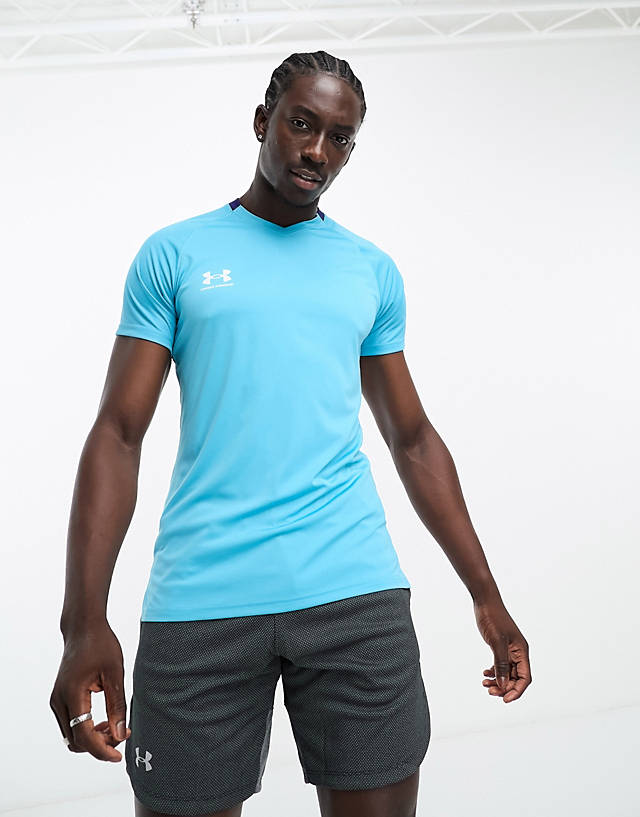 Under Armour - accelerate t-shirt in blue