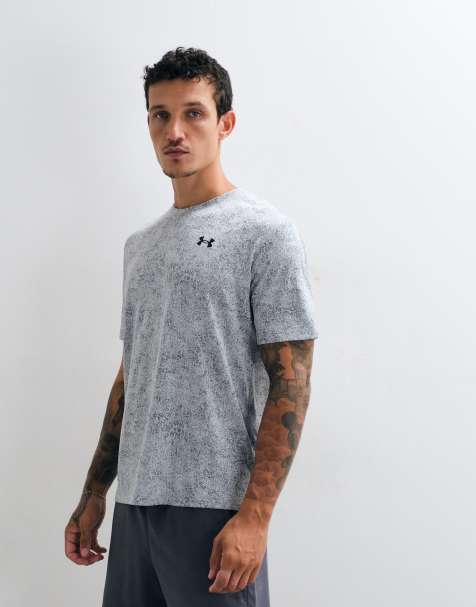 Under Armour - camiseta de manga corta Tech Pixelate en gris - view 1