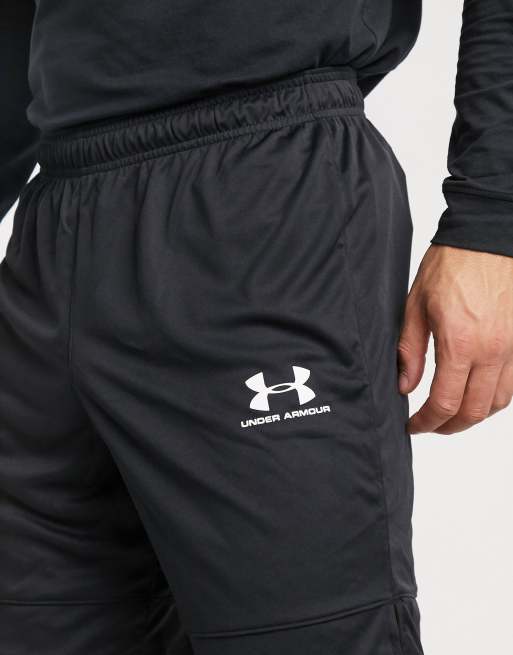 Under Armour Challenger shorts in triple black, 3 of 4