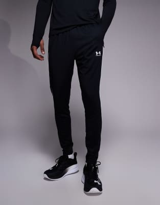 Under Armour Under Armour Challenger training bottoms in black and white