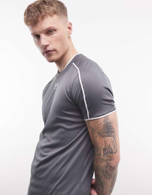 Under Armour Challenger training short sleeve t-shirt in castlerock grey, 4 of 5