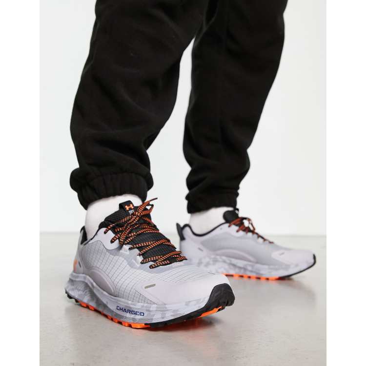 UNDER ARMOUR CHARGED BANDIT TR 2 JET GREY