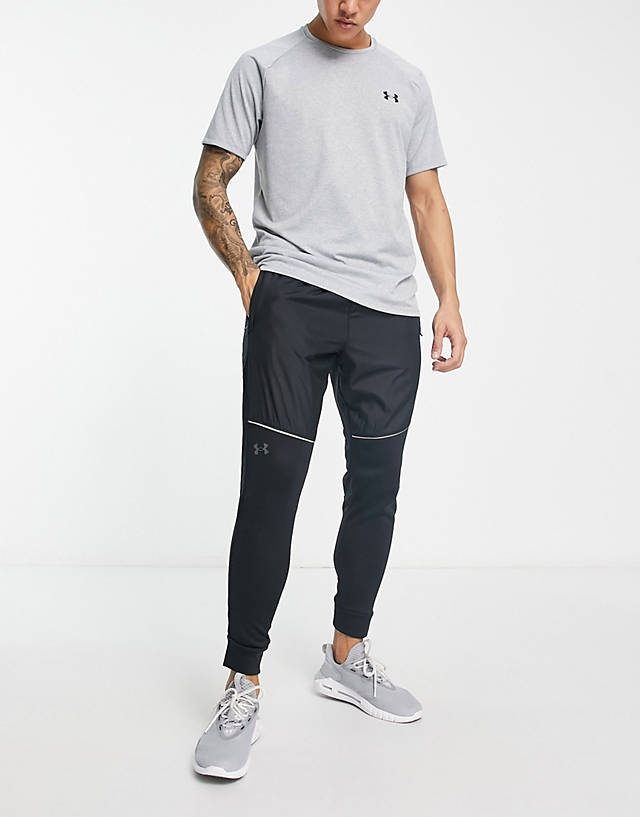 Under Armour - co-ord fleece storm joggers in black