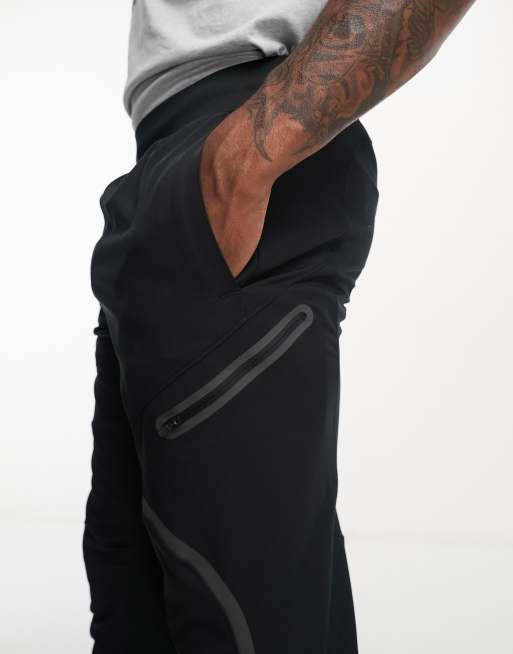 Under Armour co-ord Unstoppable cargo pants in black