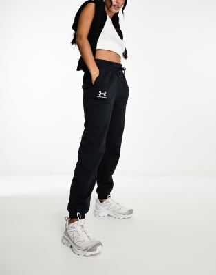 Under Armour - Essential - Fleece-Jogginghose in Schwarz