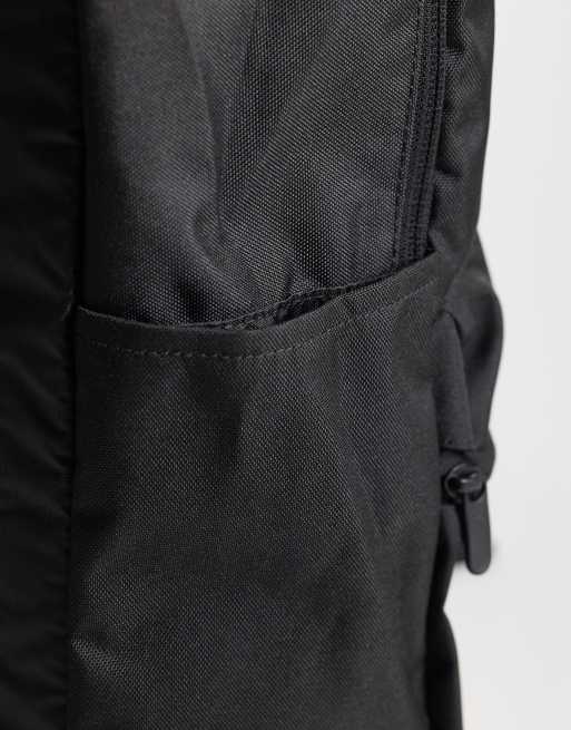 Under Armour Essential Lite rugzak in zwart, 3 van 5