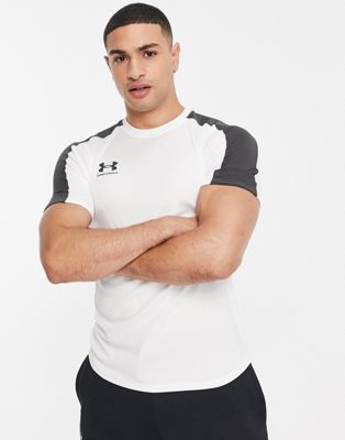 Under Armour Football Challenger t-shirt with side detail in white
