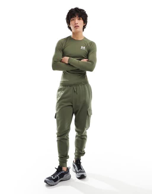 Under Armour Challenge midlayer in khaki