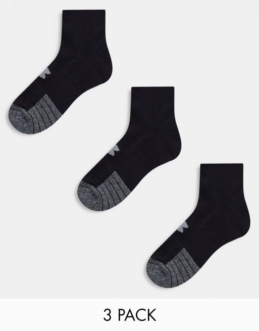 Black and white on sale under armour socks