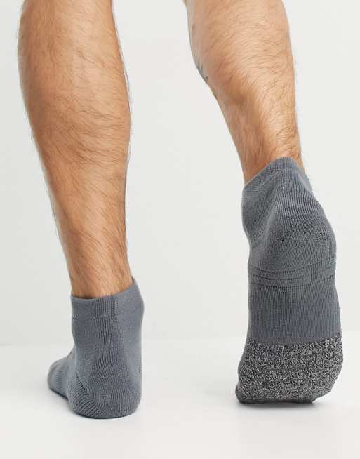 Under armour heatgear clearance low cut socks