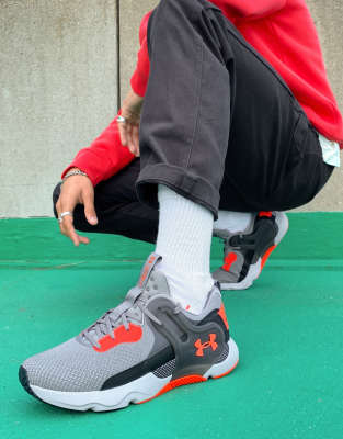 Under Armour HOVR Apex 3 trainers in grey and orange