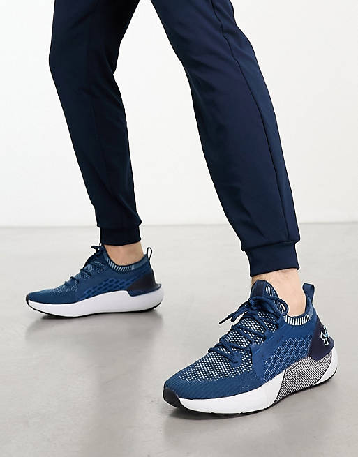 Under Armour HOVR Phantom 3 SE trainers in blue | ASOS