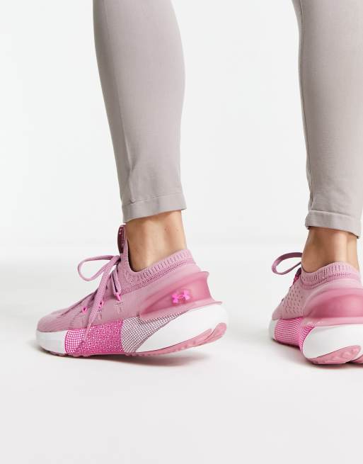 Under Armour HOVR Phantom 3 Sneaker in Rosa ASOS