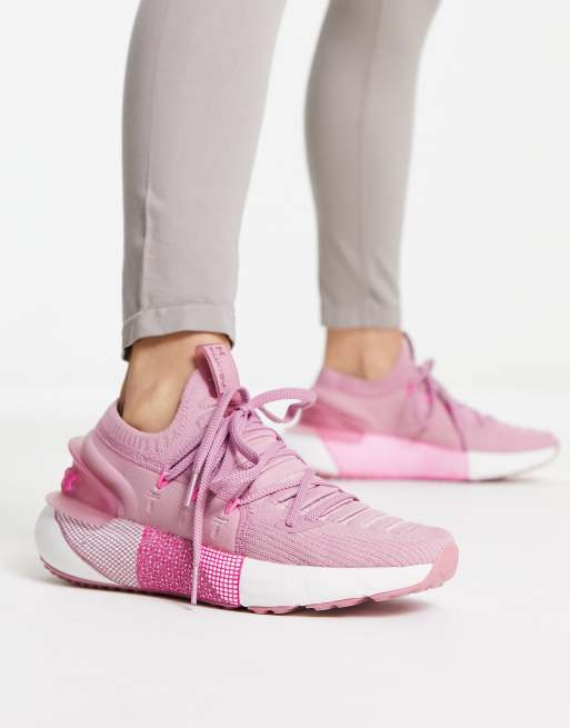 Under Armour HOVR Phantom 3 trainers in pink