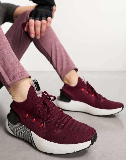 Under armour deals burgundy shoes