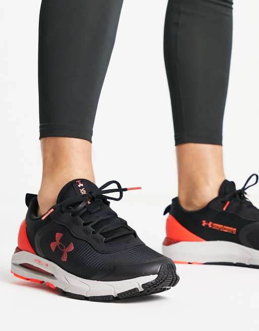 middelen tweeling domesticeren Under Armour - HOVR Sonic SE - Baskets - Noir et rouge | ASOS