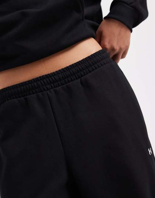 Under Armour Icon fleece joggers in black, 3 of 5