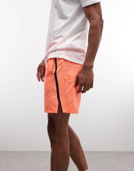 Under Armour – Launch – Orange shorts på 7 tum, 3 av 5
