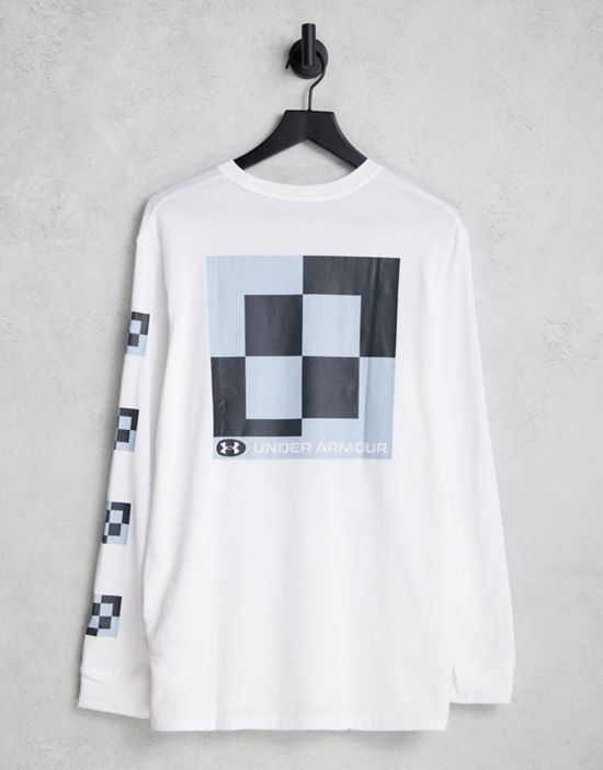 https://images.asos-media.com/products/under-armour-pixel-logo-long-sleeve-t-shirt-in-white/200757060-1-white?$n_550w$&wid=550&fit=constrain